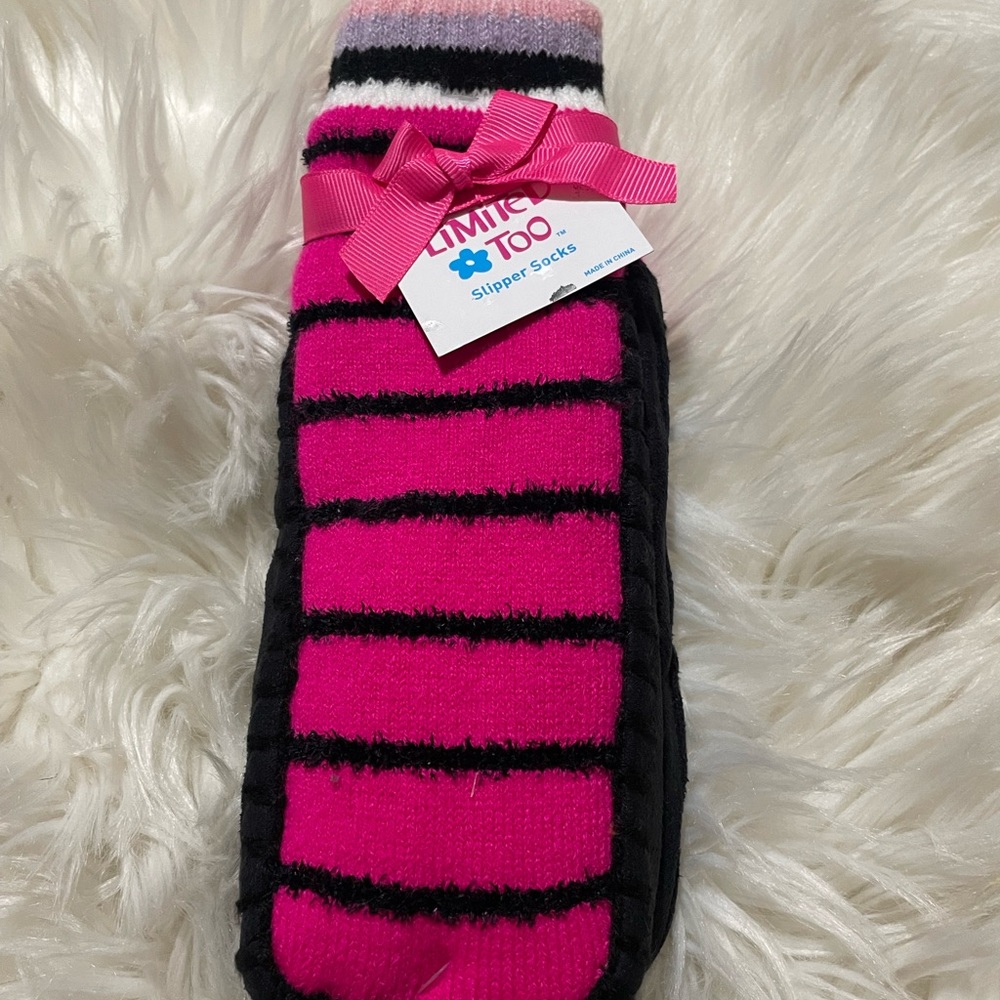🎄5/$25 Limited Too slipper socks